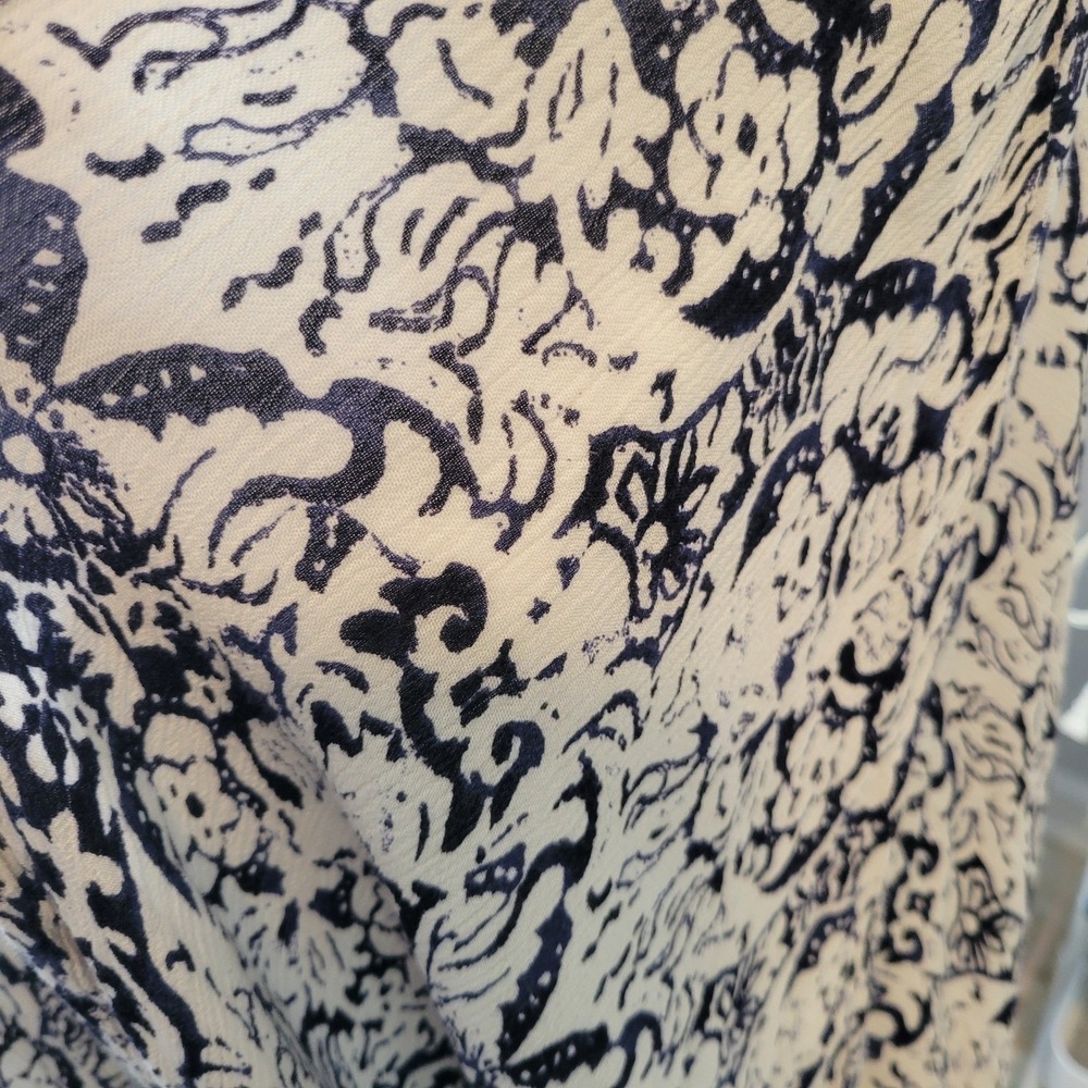 En Creme Black and Cream Floral Drape Cardigan - Picture 5 of 9